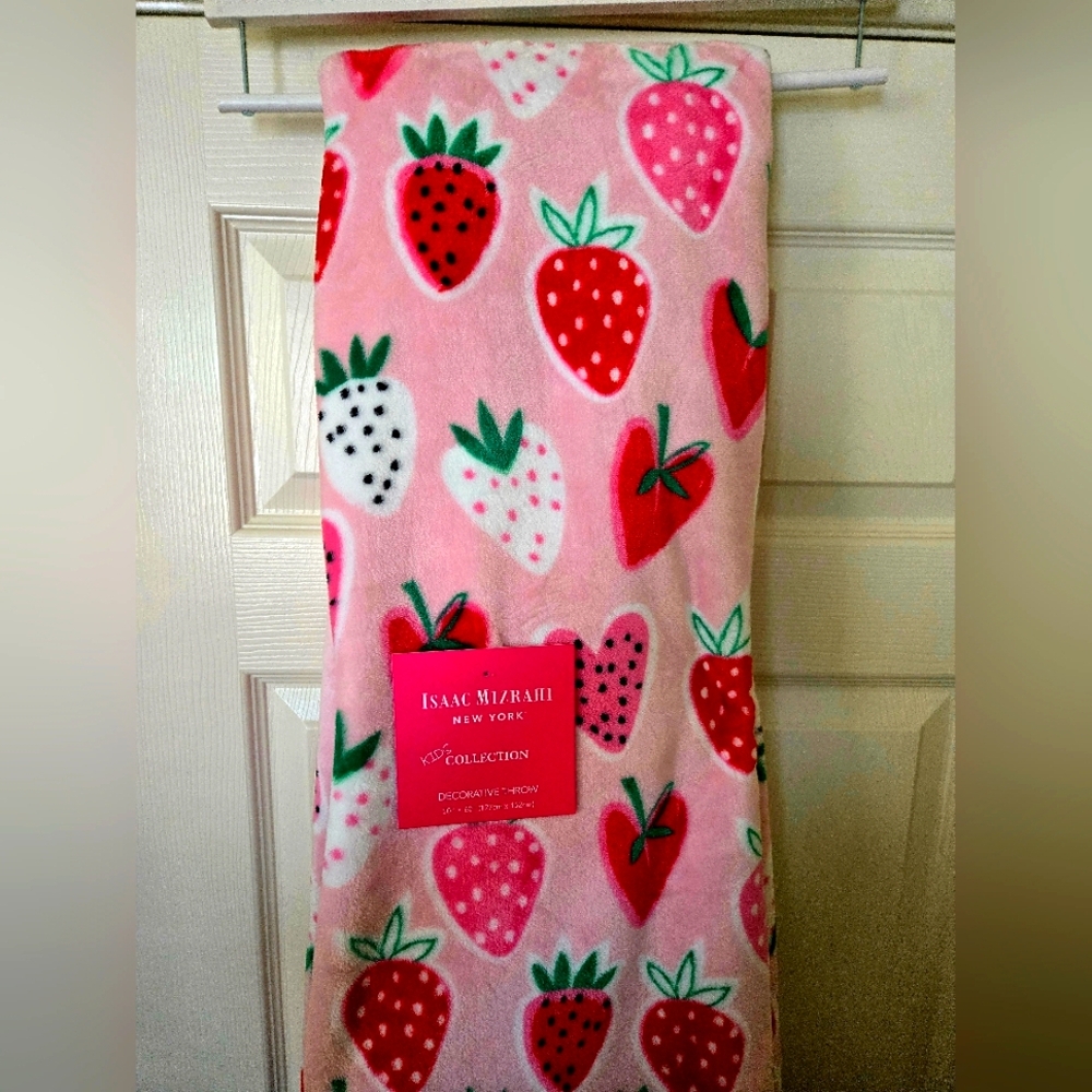 Isaac Mizrahi Pink Strawberry Plush Throw Blanket